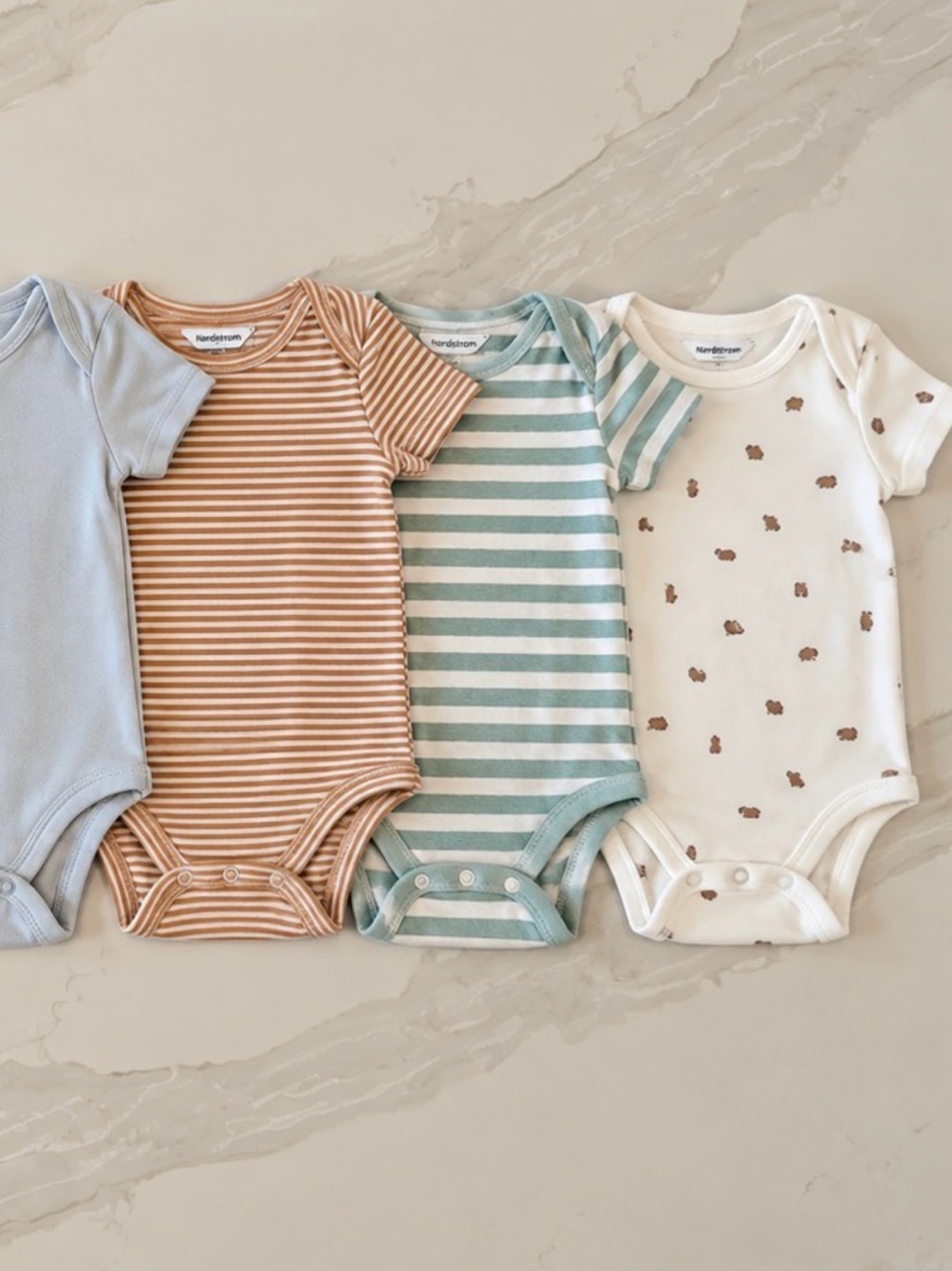 6M Baby Onesie Bundle – Nordstrom + Neutral Basics – 6 Pieces